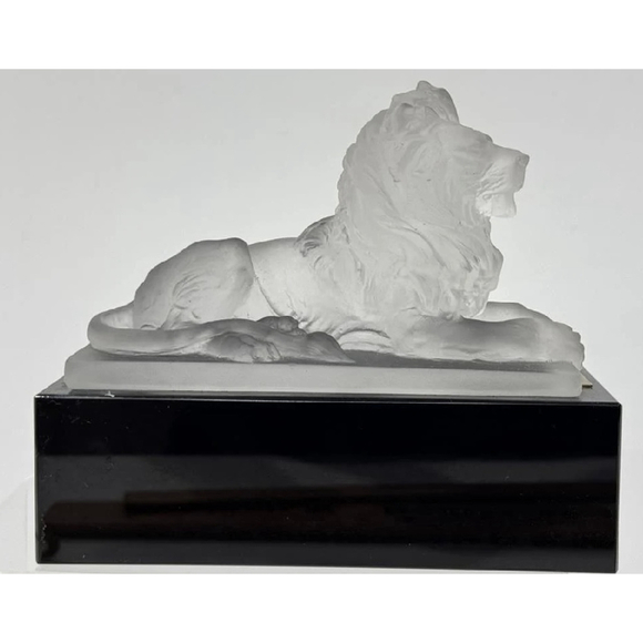 Vintage Versace Inspired Frosted Art Glass Lion Sculpture on Marble Base - Picture 2 of 8